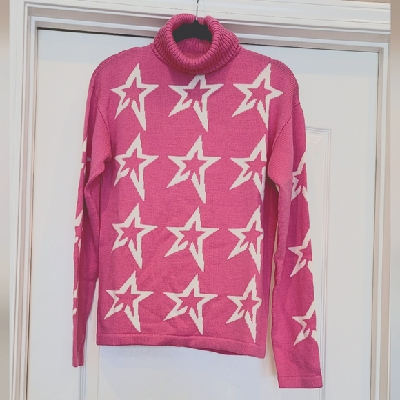 Perfect Moment Start Dust Turtleneck Merino Wool Sweater - Picture 3 of 16